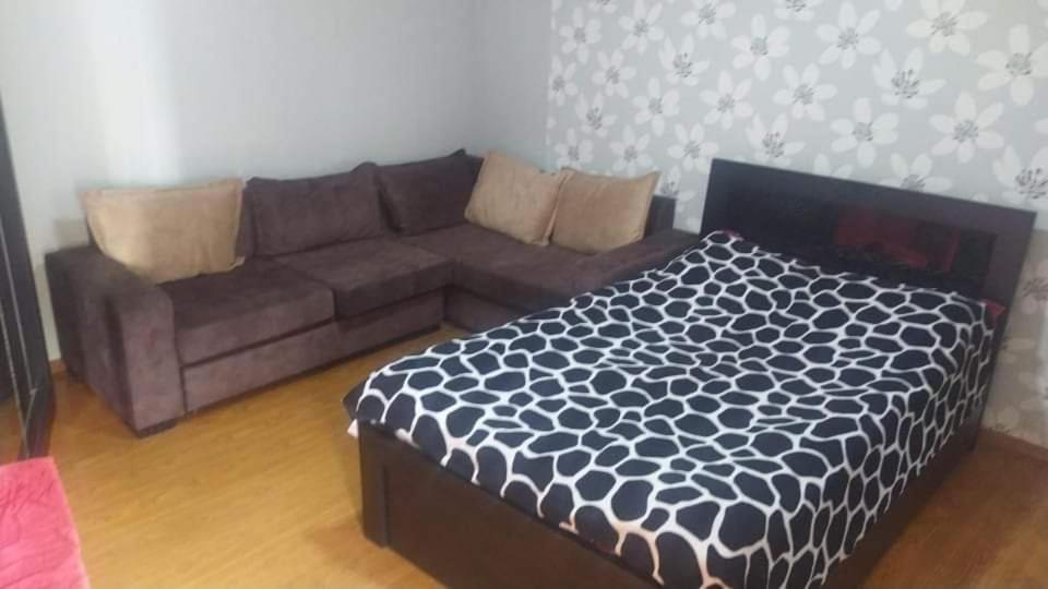 Lana Apartment Tbilissi Extérieur photo