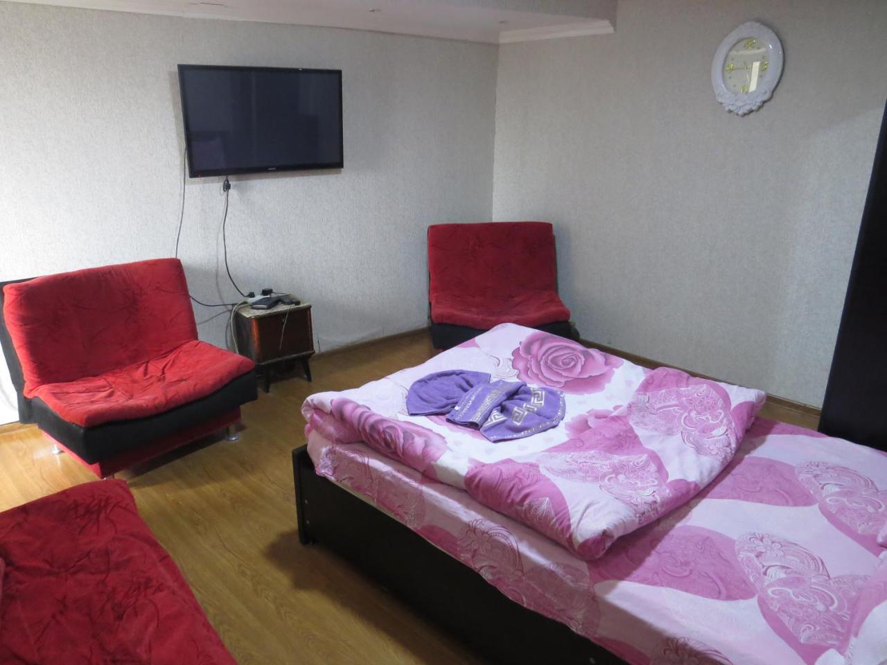 Lana Apartment Tbilissi Extérieur photo